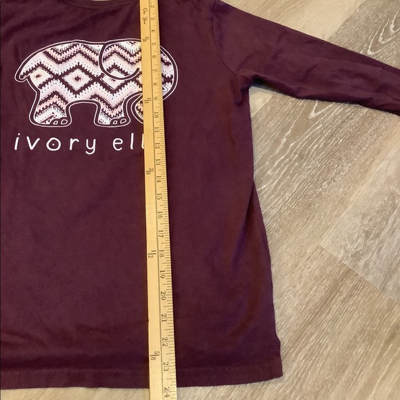 Ivory Ella - Crewneck Long Sleeve Graphic Tee - Magenta - Ladies Size X-Small - Picture 9 of 9